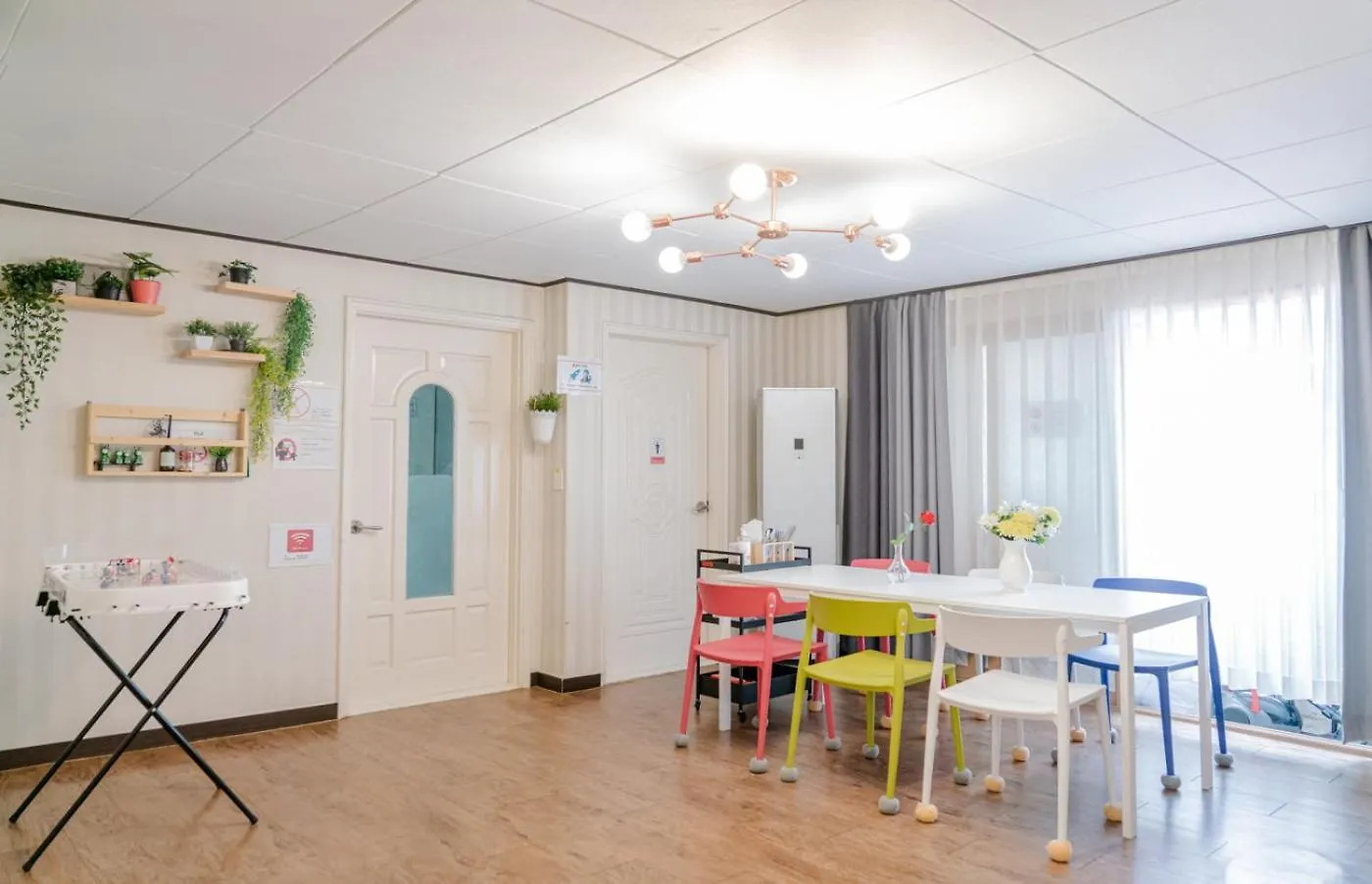 For Family Group, 4Min To Seoul Station Apartment 0*,