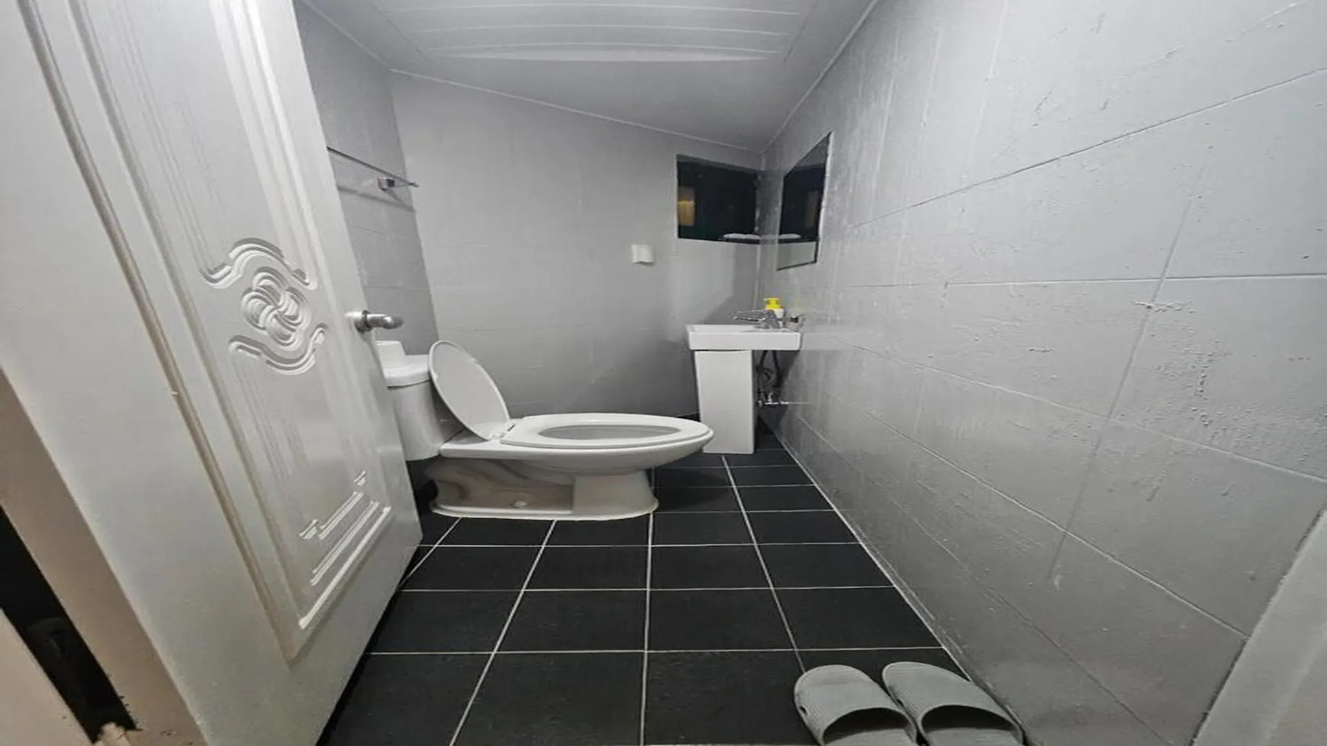 For Family Group, 4Min To Seoul Station Apartment South Korea